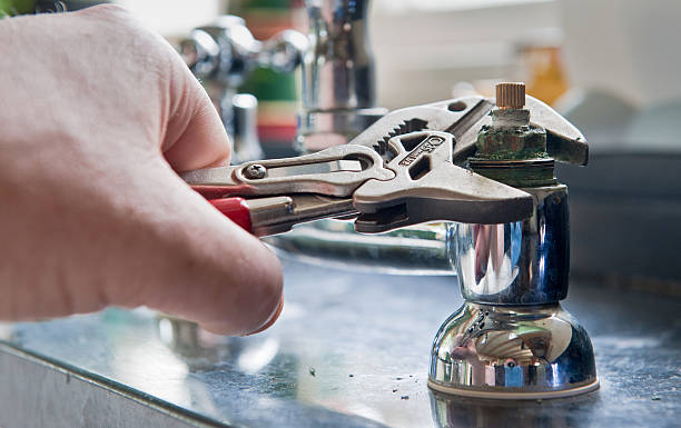 Best Ceiling water damage repair  in Eastmont, WA